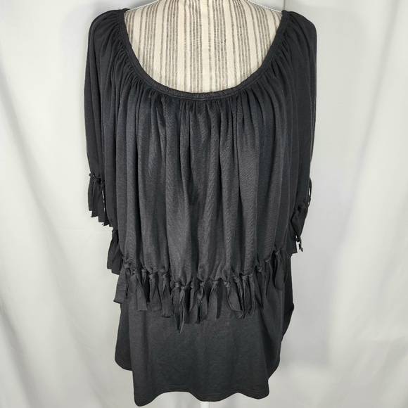 Notations Black Short Sleeve On/Off Shoulder Knotted Fringe Hem Top Size XLarge - Picture 1 of 8